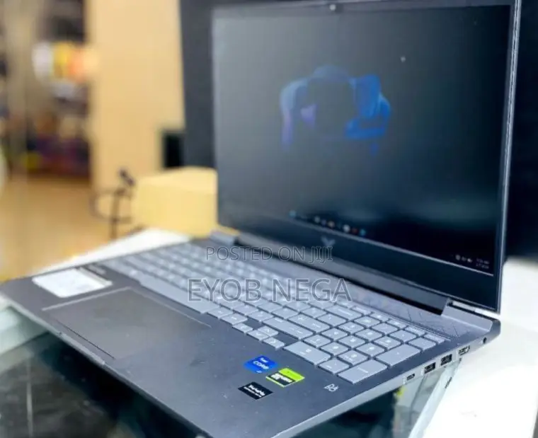 New Laptop HP Victus 15 16GB Intel Core I7 SSD 1T