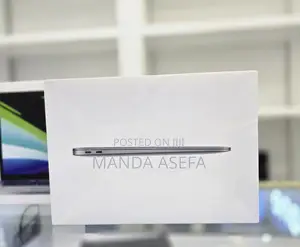 New Laptop Apple MacBook Air 8GB Apple M1 SSD 512GB