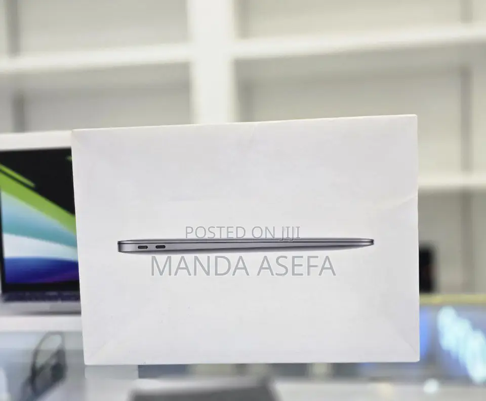 New Laptop Apple MacBook Air 8GB Apple M1 SSD 512GB