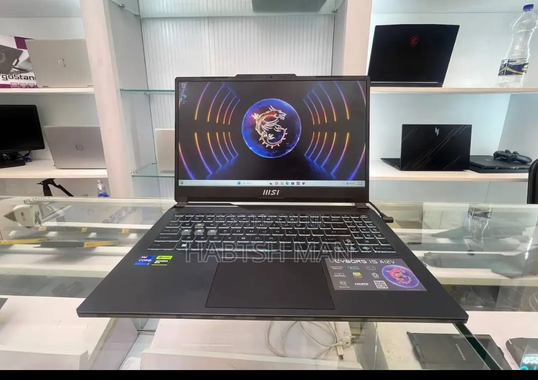 New Laptop MSI GP75 Leopard 16GB Intel Core I7 SSD 1T