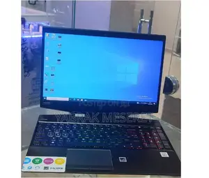 New Laptop HP Omen X 8GB Intel Core I7 SSHD+SSD 1T