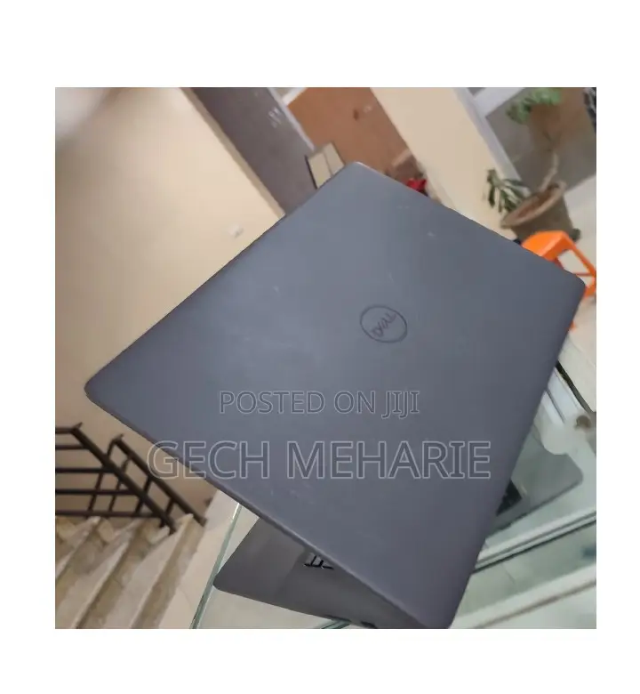 New Laptop Dell Vostro 14 3000 8GB Intel Core I5 SSD 512GB