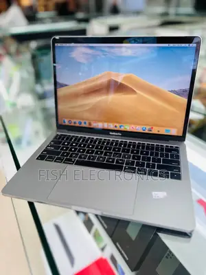 Laptop Apple MacBook Pro 2017 8GB Intel Core I5 SSD 256GB