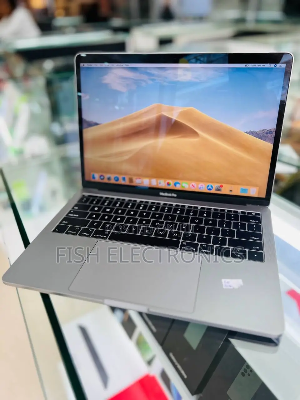 Laptop Apple MacBook Pro 2017 8GB Intel Core I5 SSD 256GB