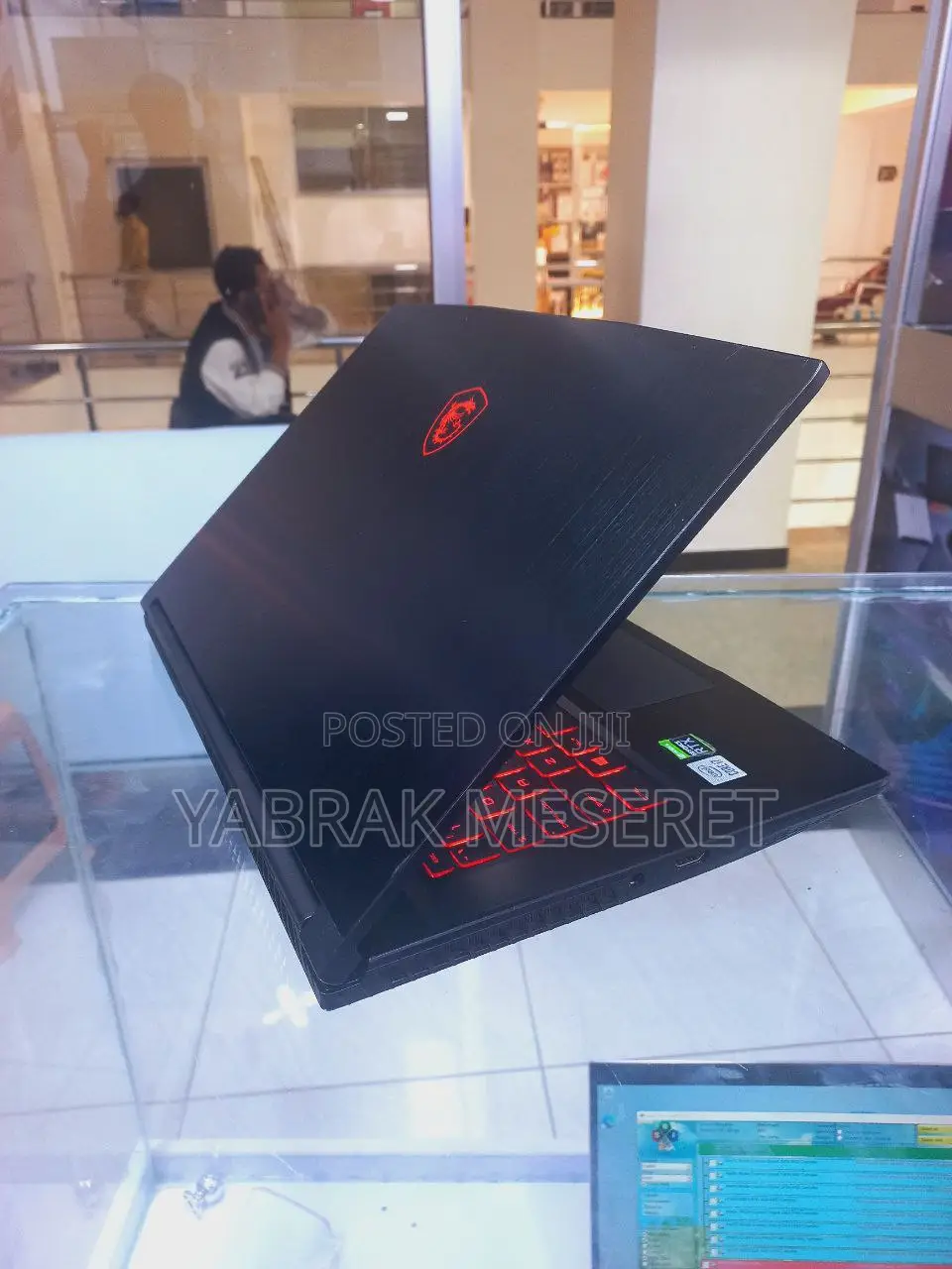 New Laptop MSI GF65 Thin 10UE 16GB Intel Core I7 SSD 512GB