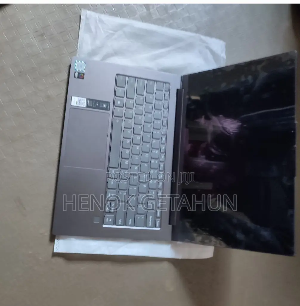 New Laptop Lenovo Yoga C930 16GB Intel Core I7 SSD 512GB