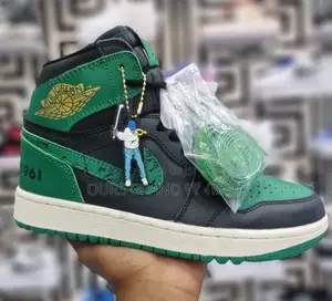 Photo - Air Jordan 1 High OG Eastside Golf ‘1961’ Black/Green Shoes