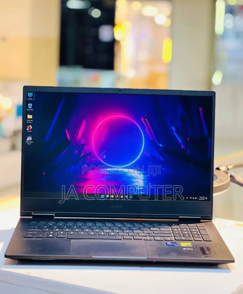 New Laptop HP Omen 15 16GB Intel Core I9 SSD 1T