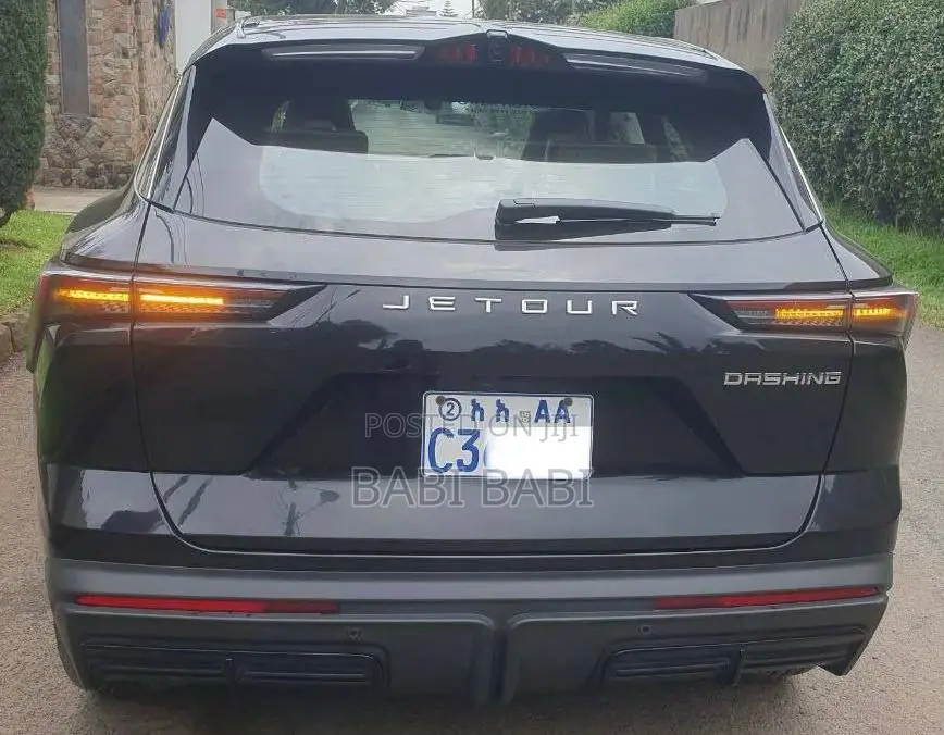 Jetour Dashing 2023 Matt Black