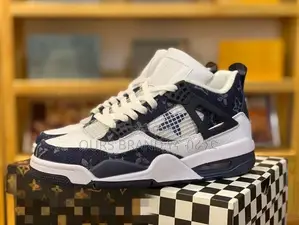 Louis Vuitton High Master Quality Luxurious Sneakers Shoes