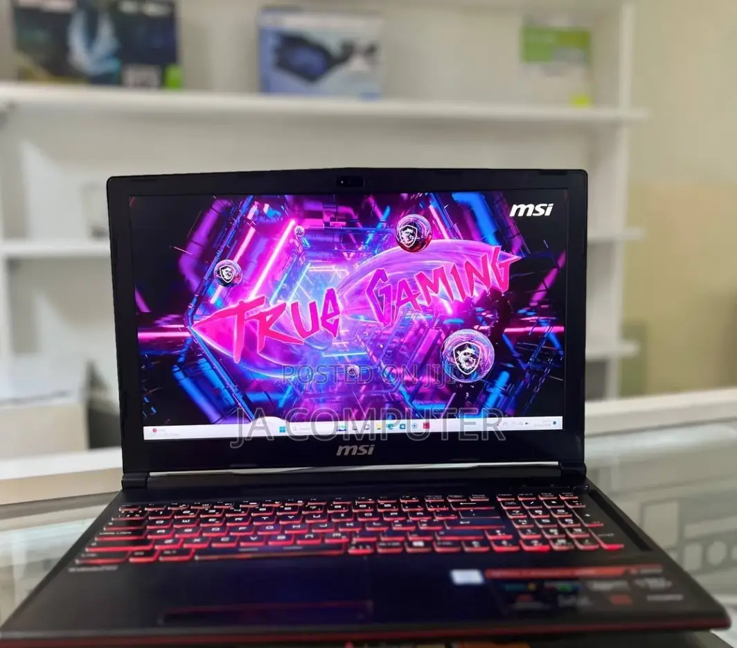 New Laptop MSI GF63 16GB Intel Core I7 SSD 1T