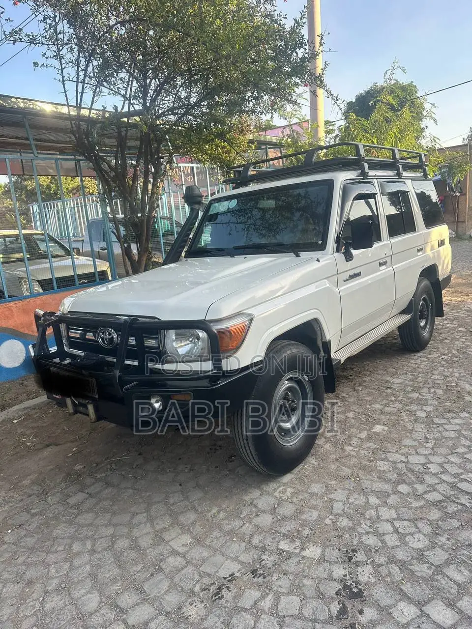 Toyota Land Cruiser 2019 White