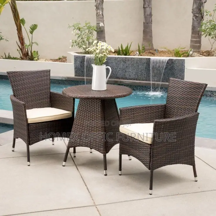 Garden Round Tables and Chairs የጋርደን ጠረጴዛ እና ወንበር
