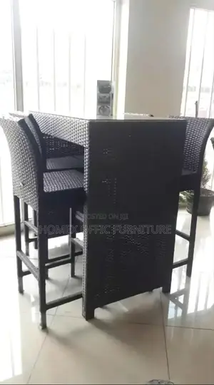 Garden Square Tables and Chairs የጋርደን ጠረጴዛ እና ወንበር
