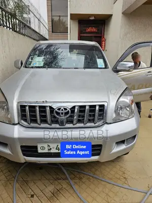 Photo - Toyota Land Cruiser Prado 2009 Silver