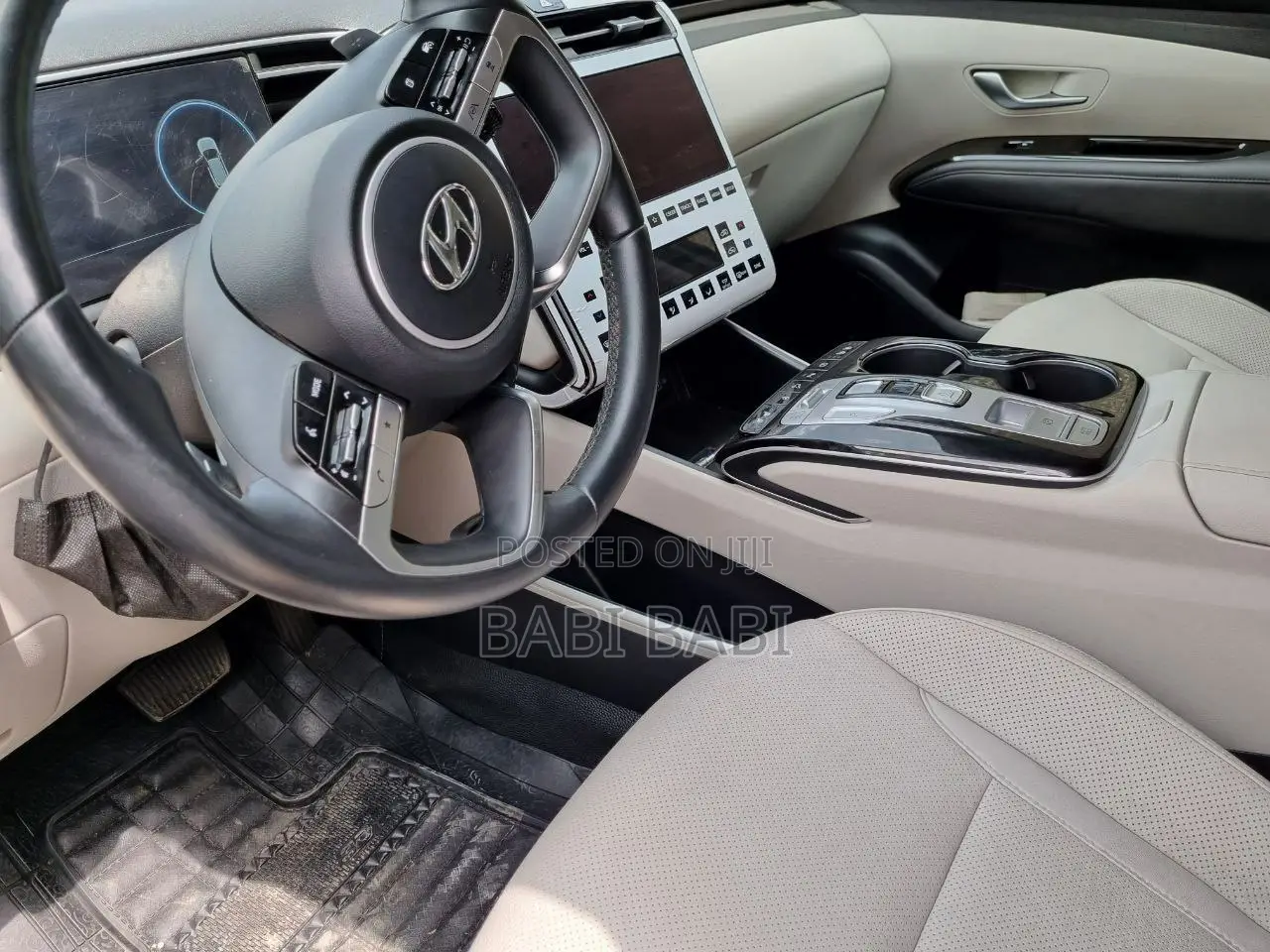 Hyundai Tucson 2021 White