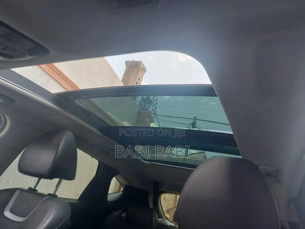 Hyundai Tucson 2021 White