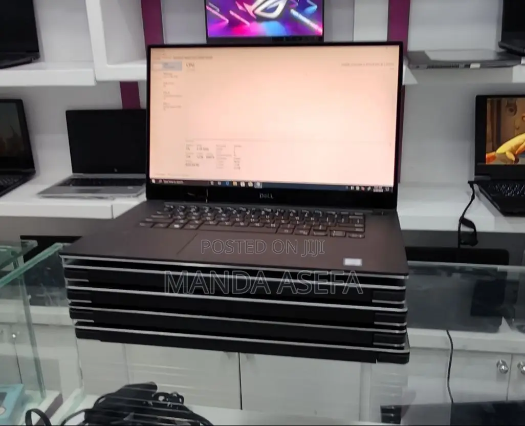 New Laptop Dell Precision 5540 16GB Intel Core I7 SSD 512GB
