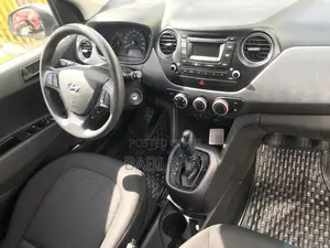Hyundai I10 2019 Silver