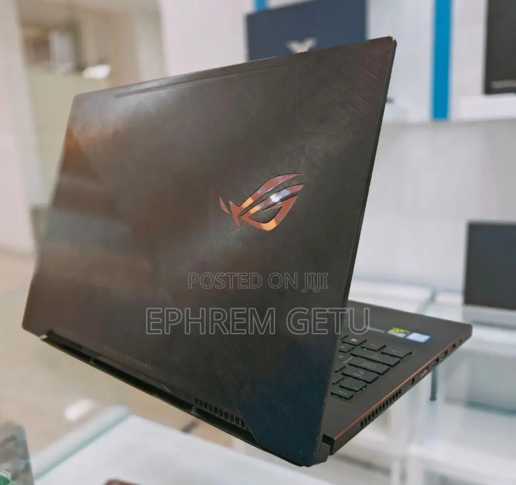 New Laptop Asus ROG Zephyrus G16 16GB Intel Core I7 SSD 512GB