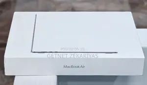 Photo - New Laptop Apple MacBook Air 8GB Apple M3 SSD 256GB