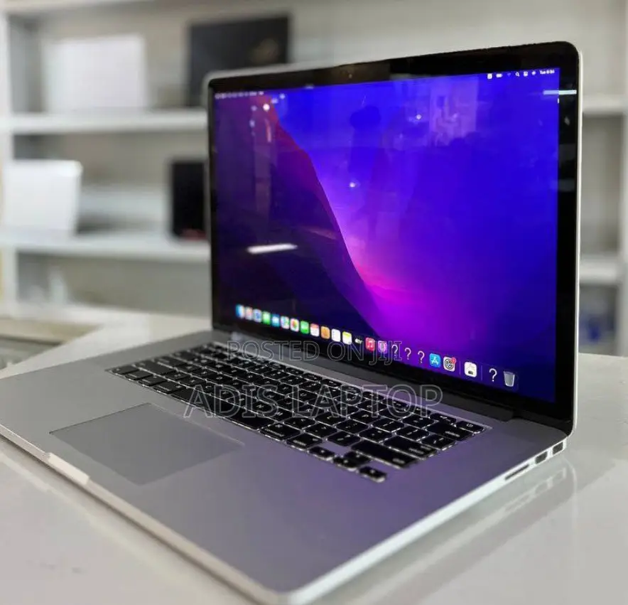 New Laptop Apple MacBook 2015 16GB Intel Core I7 SSD 1T