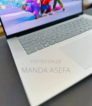 New Laptop Dell Inspiron 15 16GB Intel Core I7 SSD 512GB