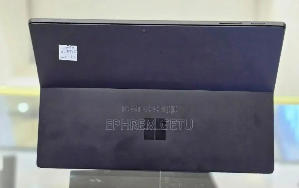 New Laptop Microsoft Surface Pro 7 16GB Intel Core I7 SSD 256GB