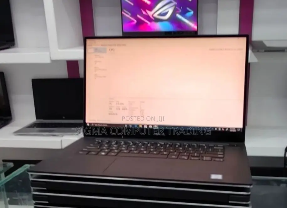 New Laptop Dell Precision 15 5510 16GB Intel Core I7 SSD 512GB