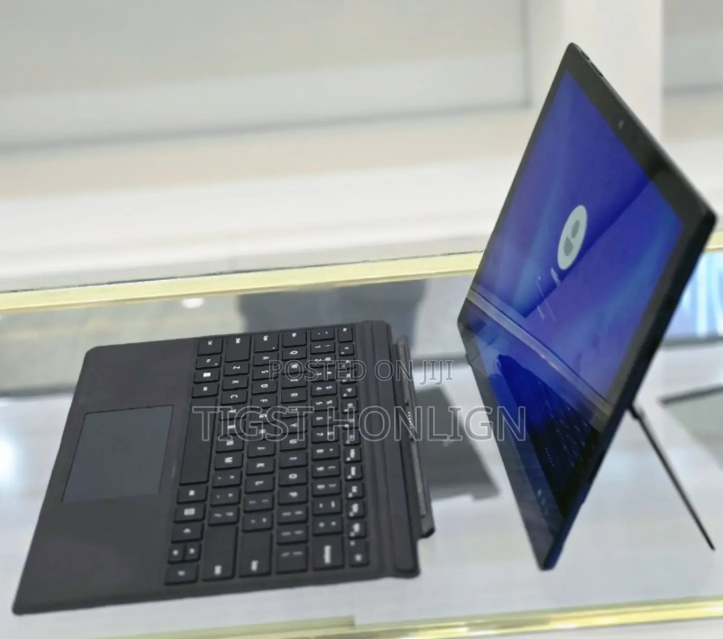 New Laptop Microsoft Surface Pro 7 16GB Intel Core I7 SSD 256GB