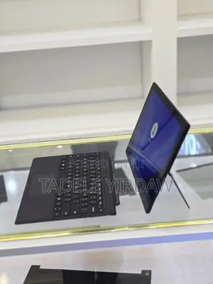 New Laptop Microsoft Surface Pro 7 16GB Intel Core I7 SSD 256GB