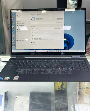 Photo - New Laptop Lenovo ThinkPad Yoga 8GB Intel Core I5 SSD 256GB