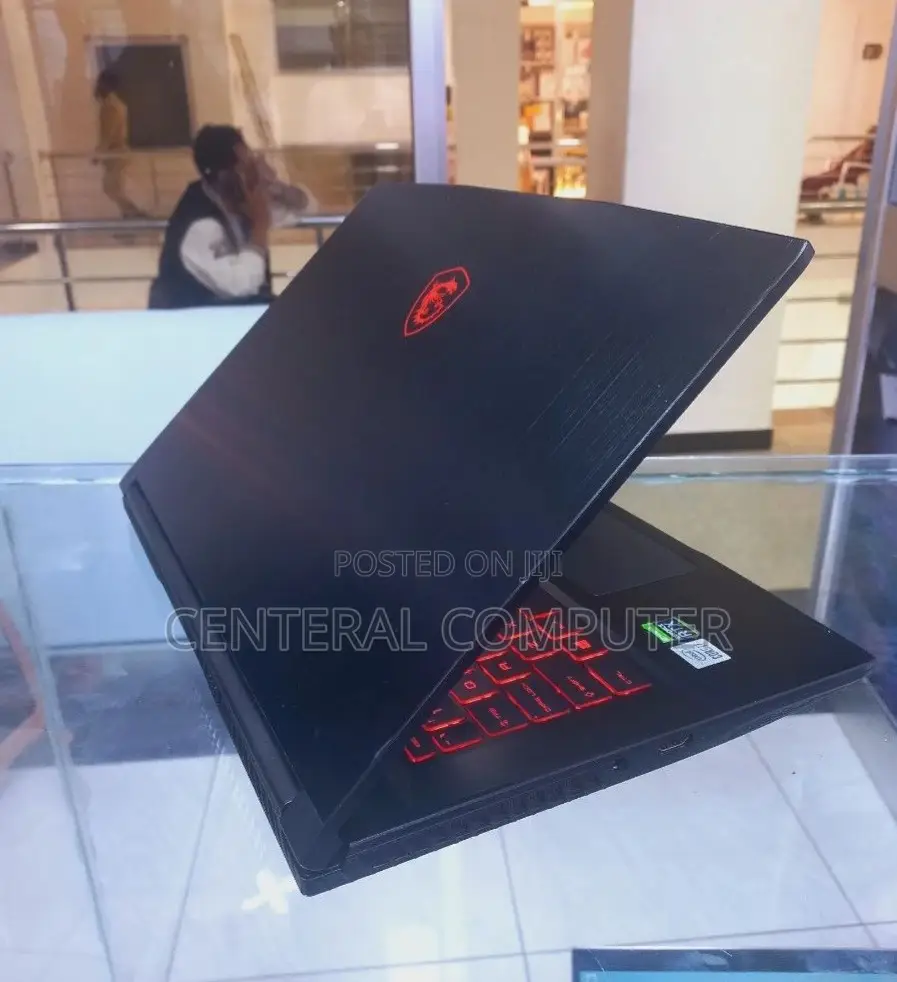 New Laptop MSI GF63 16GB Intel Core I7 SSD 512GB