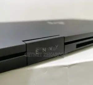 New Laptop HP Envy X360 8GB AMD Ryzen 5 SSD 512GB