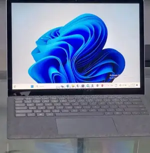 New Laptop Microsoft Surface Pro 8 8GB Intel Core I7 SSD 512GB