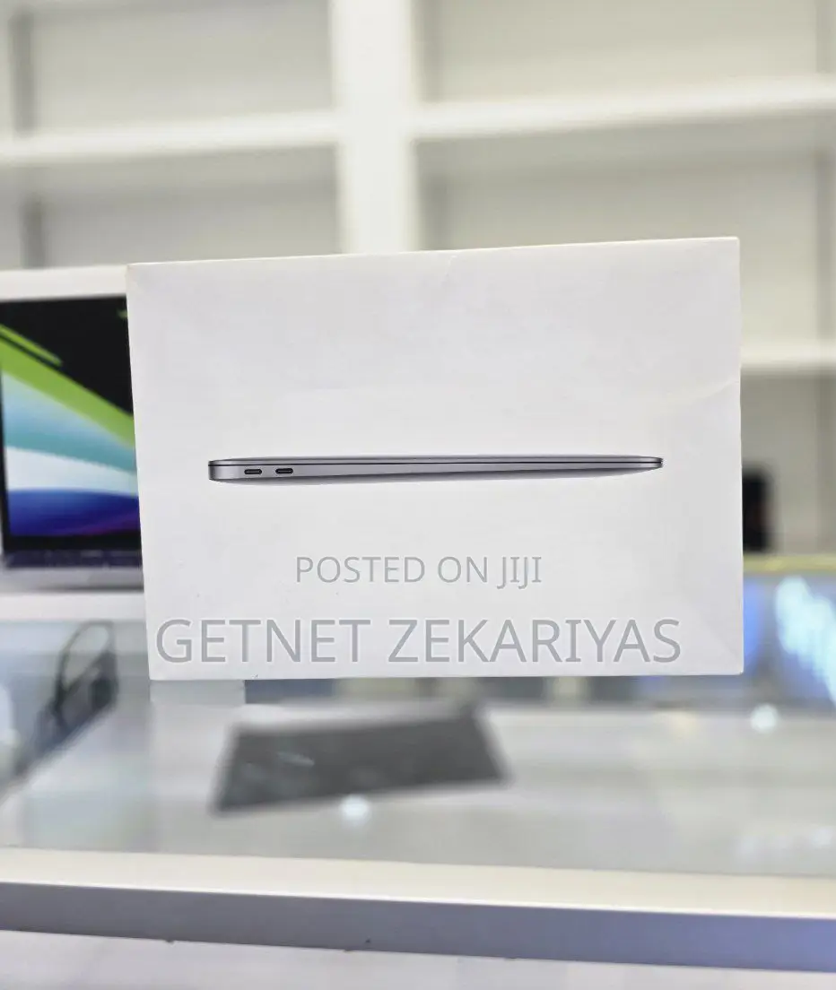 New Laptop Apple MacBook Air 2020 M1 8GB Apple M1 SSD 512GB