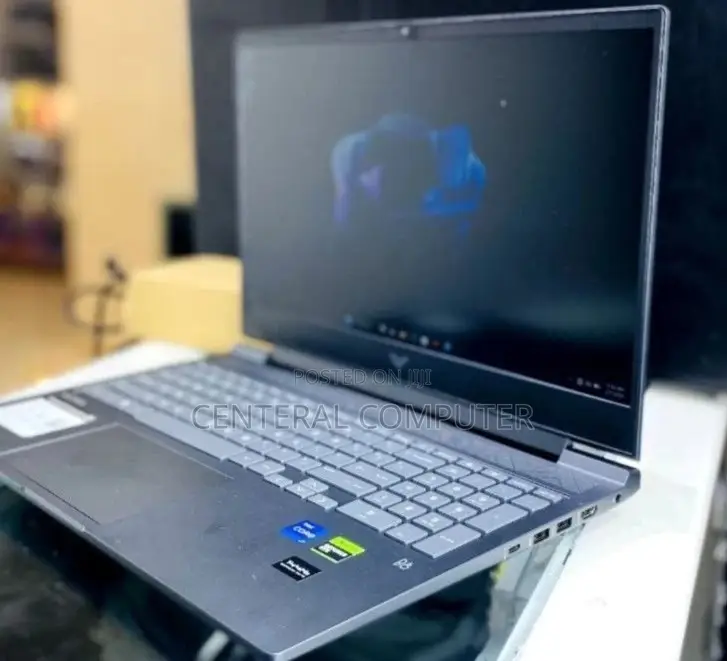 New Laptop HP Victus 16 32GB Intel Core I7 SSD 1T
