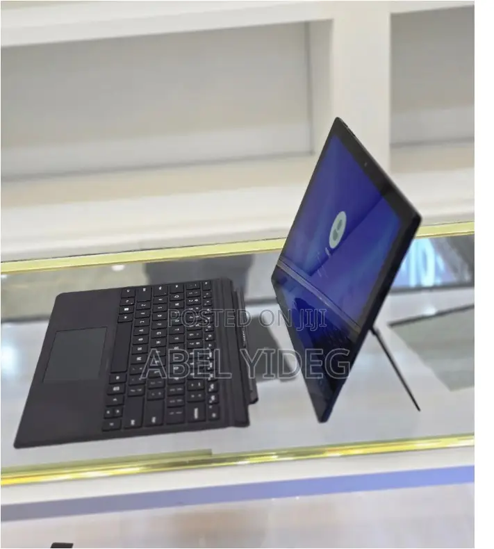 New Laptop Microsoft Surface Pro 7 16GB Intel Core I7 SSD 256GB