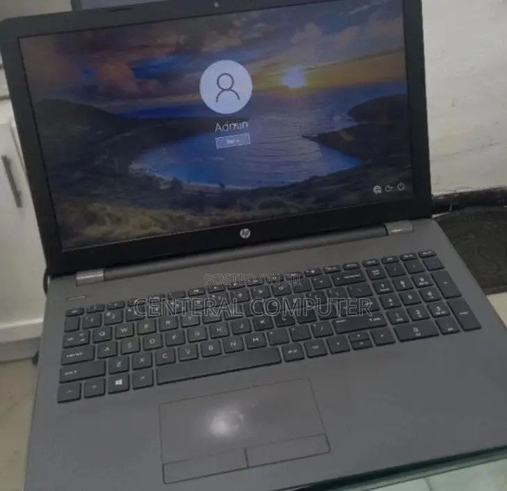 New Laptop HP Stream Notebook 8GB Intel Core I7 HDD 1T