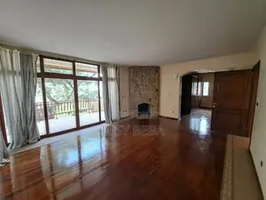 4bdrm House in Bole for rent