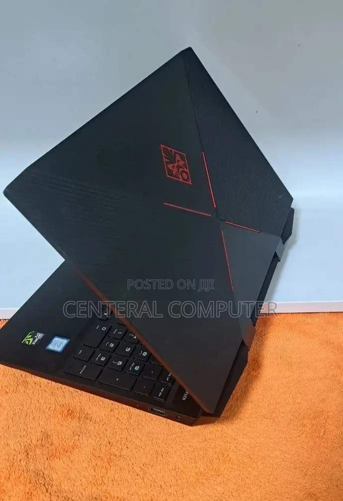 New Laptop HP Omen X 17t 16GB Intel Core I7 SSD 512GB