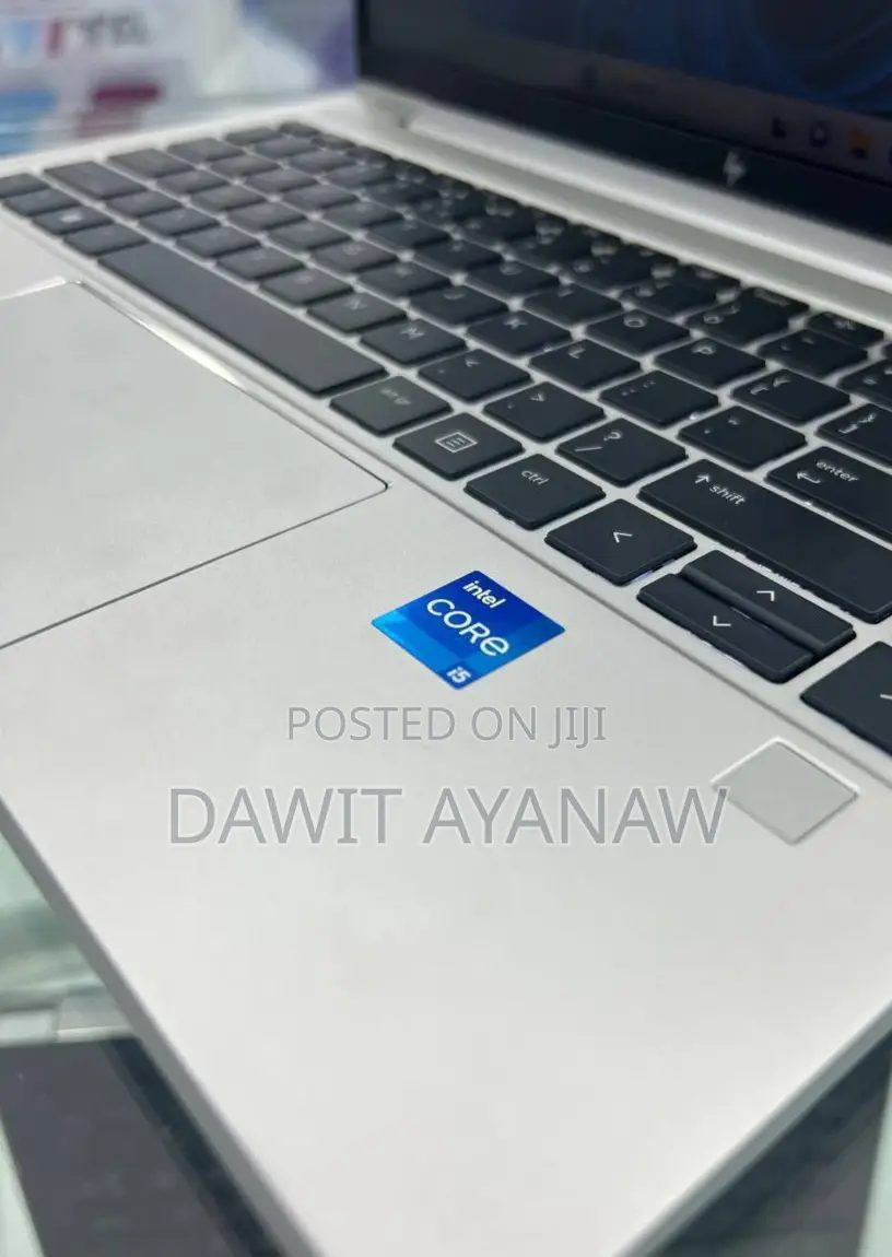 New Laptop HP EliteBook 840 G8 16GB Intel Core I5 SSD 512GB
