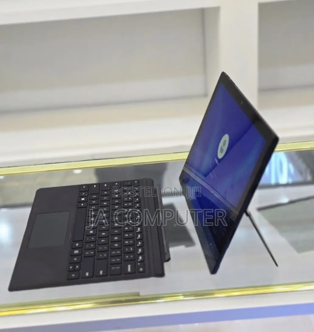 New Laptop Microsoft Surface Pro 7 16GB Intel Core I7 SSD 256GB