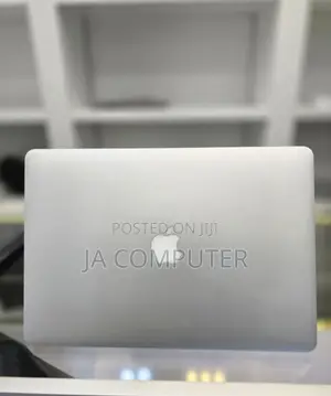 New Laptop Apple MacBook Pro 2015 16GB Intel Core I5 SSD 1T