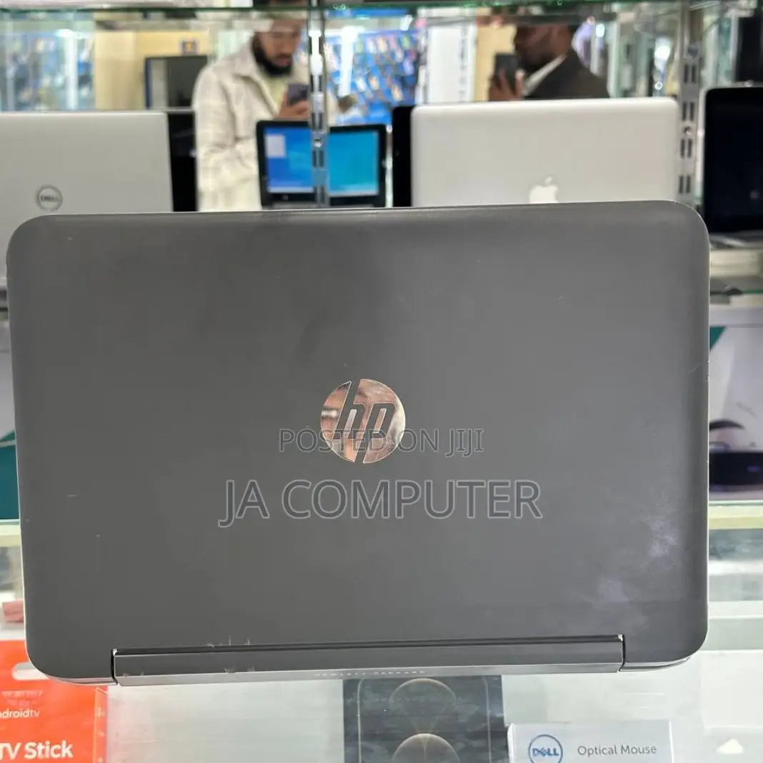 New Laptop HP Pavilion 15 4GB Intel Core I5 HDD 500GB