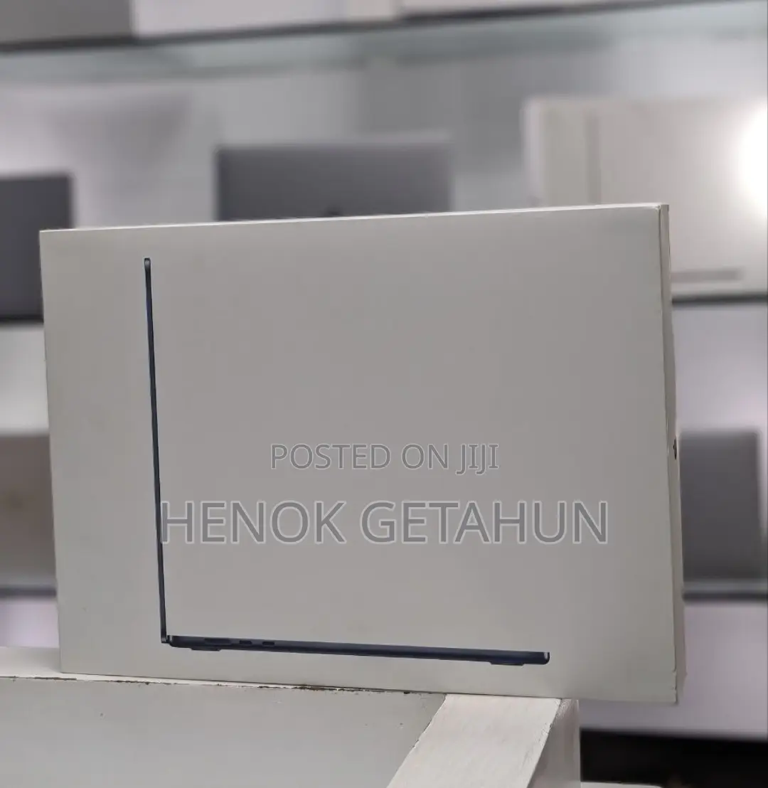 New Laptop Apple MacBook Air 2014 8GB Apple M3 SSD 256GB