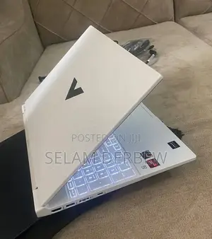 New Laptop HP Victus 15 8GB AMD Ryzen 7 SSD 512GB