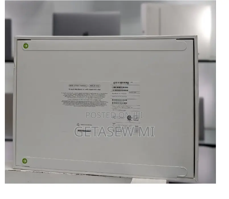 New Laptop Apple MacBook 8GB Apple M3 SSD 256GB