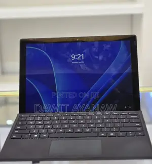 New Laptop Microsoft Surface Pro 7 16GB Intel Core I7 SSD 256GB