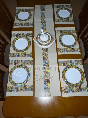 7pieces Tablemats With Table Runner